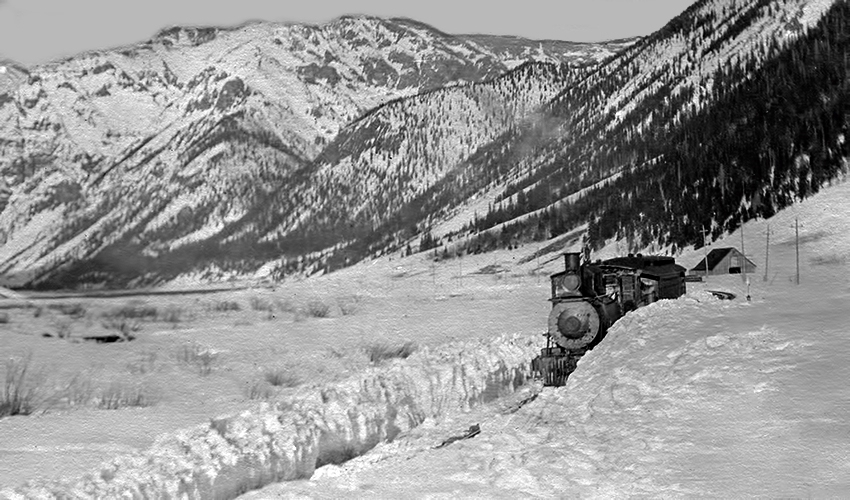 Silverton Northern passenger train approaching Howardsville from Eureka.