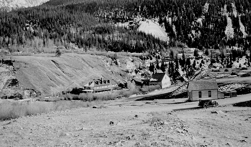 Overview of Waldheim Mansion, Power House & School ~ 1929