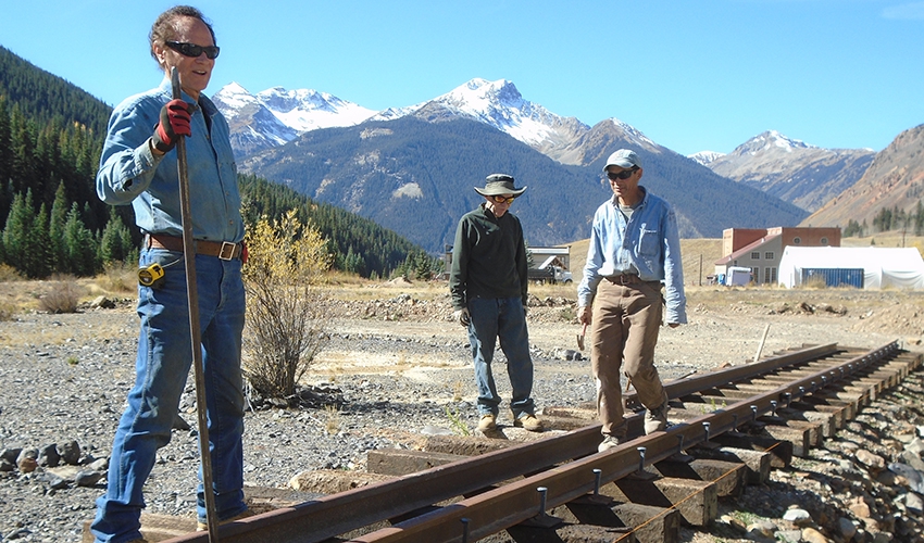 Mike Geryak, Mark Esper, and Loren Lew.